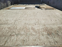 いすゞエルフ平ボディ小型（2t・3t）[写真12]