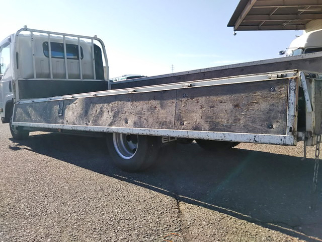 いすゞエルフ平ボディ小型（2t・3t）[写真15]