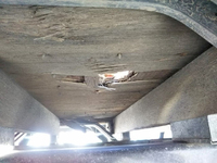 いすゞエルフ平ボディ小型（2t・3t）[写真23]