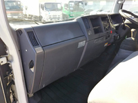 いすゞエルフ平ボディ小型（2t・3t）[写真34]