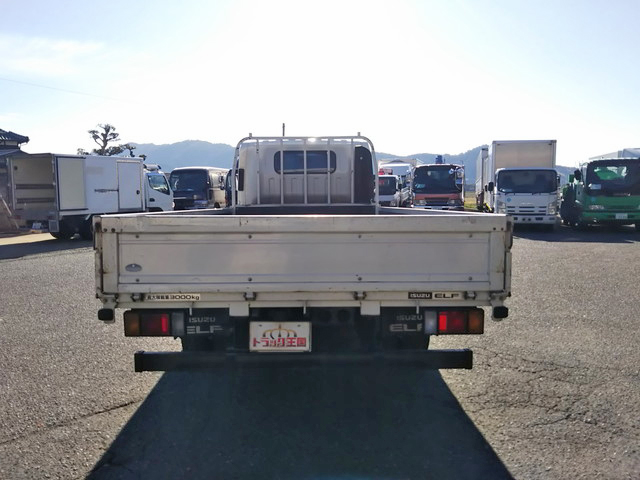 いすゞエルフ平ボディ小型（2t・3t）[写真09]