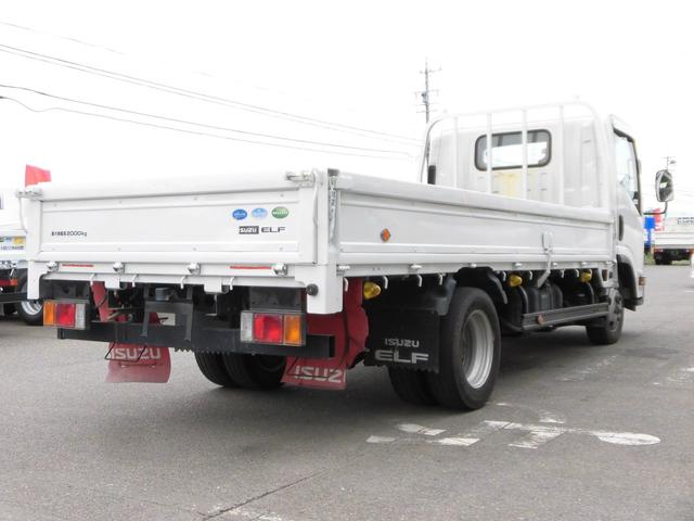 いすゞエルフ平ボディ小型（2t・3t）[写真02]