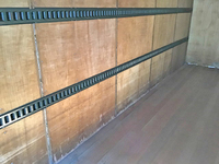 三菱ふそうファイターアルミバン中型（4t）[写真11]