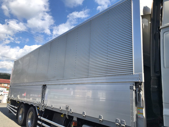 日野プロフィアアルミウイング大型（10t）[写真12]