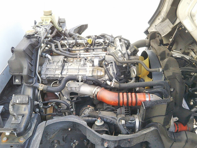 三菱ふそうキャンターアルミバン小型（2t・3t）[写真26]