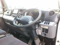 三菱ふそうキャンターアルミバン小型（2t・3t）[写真34]