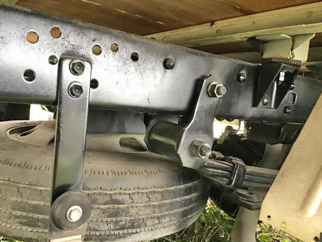 トヨタトヨエース平ボディ小型（2t・3t）[写真11]