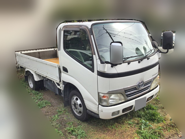 トヨタトヨエース平ボディ小型（2t・3t）[写真03]