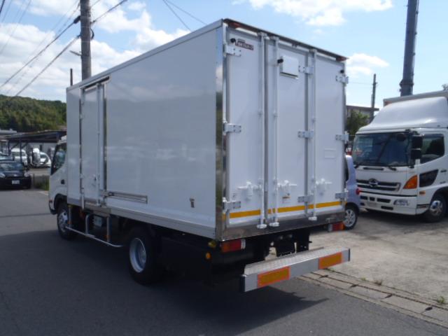 日野デュトロパネルバン小型（2t・3t）[写真07]