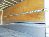 日野レンジャーアルミウイング中型（4t）[写真14]