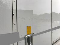 三菱ふそうキャンターガッツ冷凍車（冷蔵車）小型（2t・3t）[写真11]