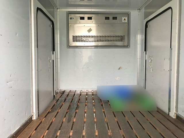 三菱ふそうキャンターガッツ冷凍車（冷蔵車）小型（2t・3t）[写真14]