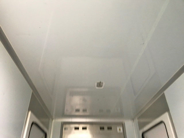 三菱ふそうキャンターガッツ冷凍車（冷蔵車）小型（2t・3t）[写真15]