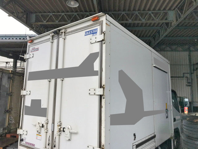 三菱ふそうキャンターガッツ冷凍車（冷蔵車）小型（2t・3t）[写真03]