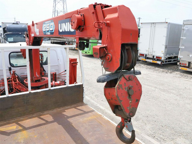 いすゞエルフセルフクレーン3段小型（2t・3t）[写真07]