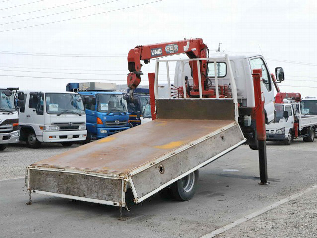 いすゞエルフセルフクレーン3段小型（2t・3t）[写真09]