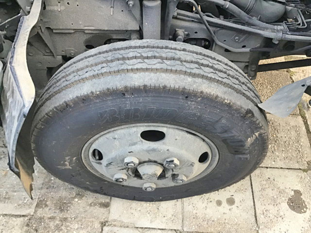 いすゞエルフクレーン付小型（2t・3t）[写真18]