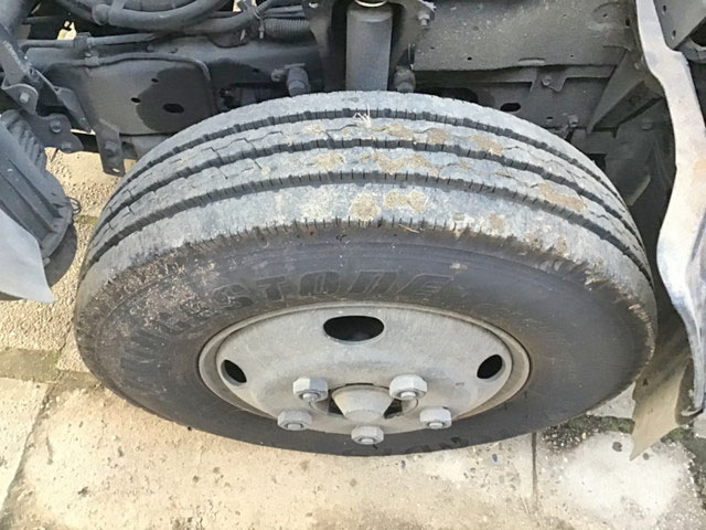 いすゞエルフクレーン付小型（2t・3t）[写真19]