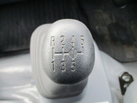 いすゞエルフ平ボディ小型（2t・3t）[写真13]