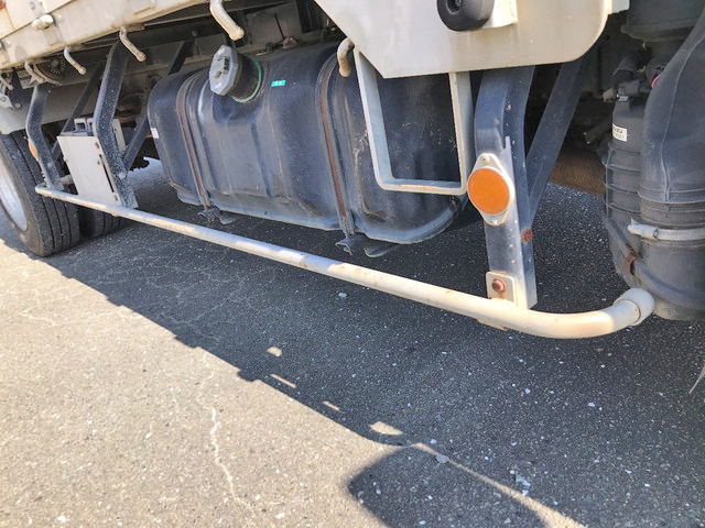 いすゞエルフアルミブロック小型（2t・3t）[写真15]