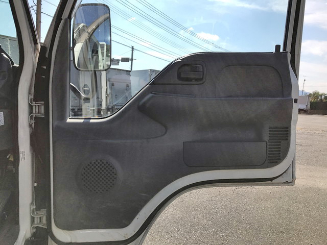 いすゞエルフアルミブロック小型（2t・3t）[写真27]