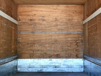 いすゞエルフアルミバン小型（2t・3t）[写真11]