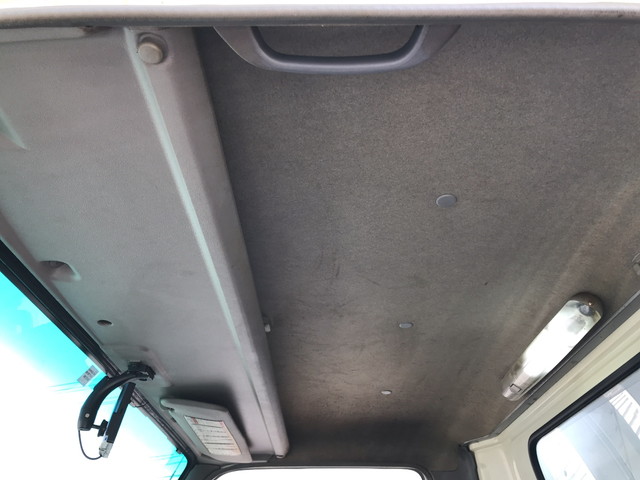 いすゞエルフアルミバン小型（2t・3t）[写真33]