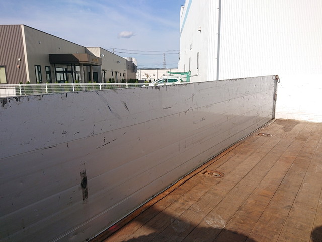 日野レンジャーアルミブロック増トン（6t・8t）[写真12]