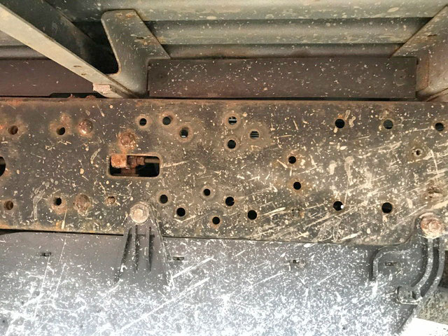 トヨタトヨエース平ボディ小型（2t・3t）[写真12]