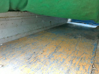 トヨタトヨエース平ボディ小型（2t・3t）[写真08]