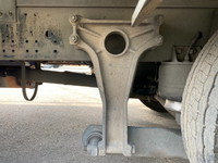 いすゞフォワード冷凍車（冷蔵車）中型（4t）[写真22]