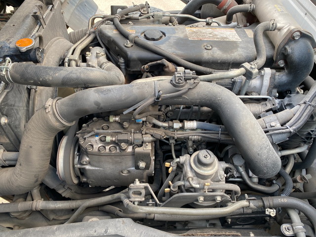 いすゞフォワード冷凍車（冷蔵車）中型（4t）[写真25]