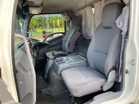 いすゞフォワード冷凍車（冷蔵車）中型（4t）[写真30]