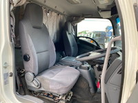 いすゞフォワード冷凍車（冷蔵車）中型（4t）[写真31]