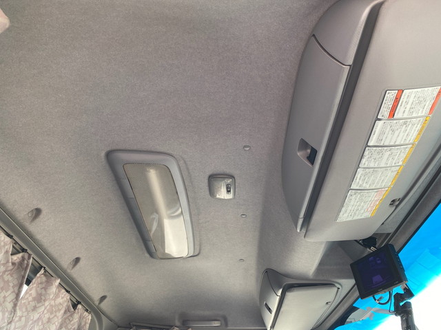 いすゞフォワード冷凍車（冷蔵車）中型（4t）[写真32]