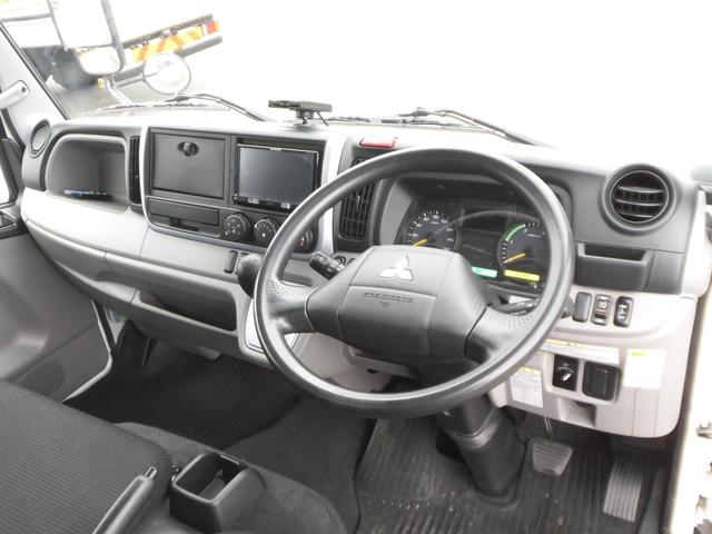 三菱ふそうキャンターアルミバン小型（2t・3t）[写真13]