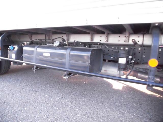 三菱ふそうキャンターアルミバン小型（2t・3t）[写真33]