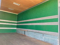 三菱ふそうキャンターアルミバン小型（2t・3t）[写真12]