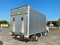 三菱ふそうキャンターアルミバン小型（2t・3t）[写真02]