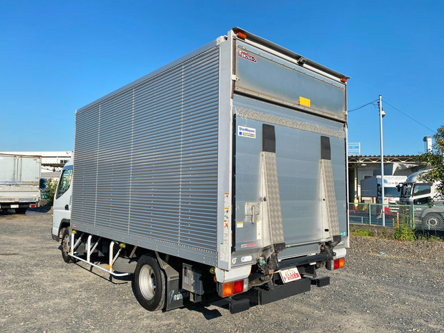 三菱ふそうキャンターアルミバン小型（2t・3t）[写真04]