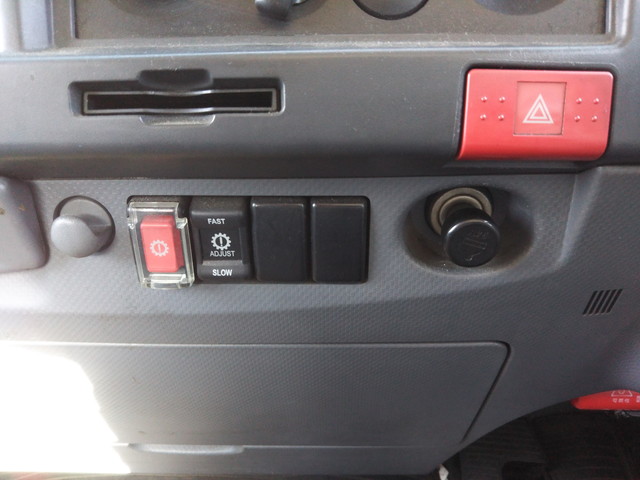 マツダタイタン平ボディ小型（2t・3t）[写真37]