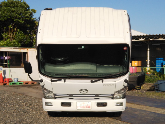 マツダタイタン平ボディ小型（2t・3t）[写真08]