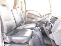 いすゞエルフアルミバン小型（2t・3t）[写真10]