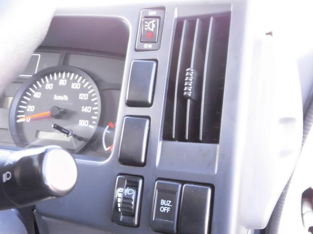 いすゞエルフアルミバン小型（2t・3t）[写真12]