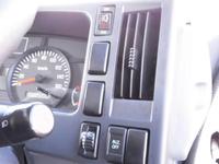 いすゞエルフアルミバン小型（2t・3t）[写真12]