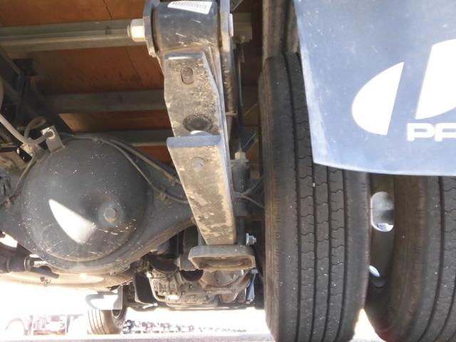 いすゞエルフアルミバン小型（2t・3t）[写真36]