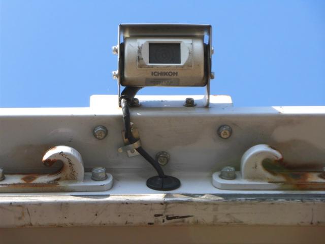 いすゞエルフアルミバン小型（2t・3t）[写真08]