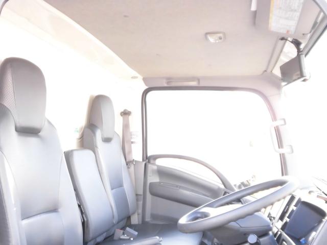 いすゞエルフアルミバン小型（2t・3t）[写真09]