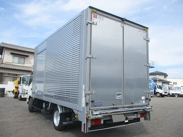 トヨタダイナアルミバン小型（2t・3t）[写真06]