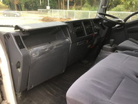 いすゞエルフアルミバン小型（2t・3t）[写真32]